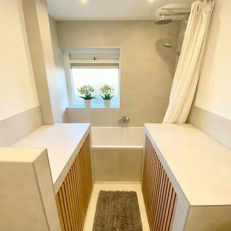 아파트 Luxe Station Zuid